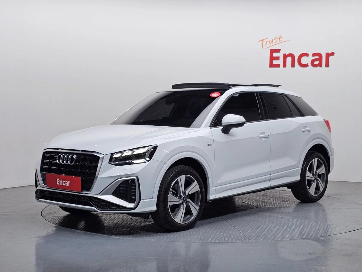 AUDI Q2  2023