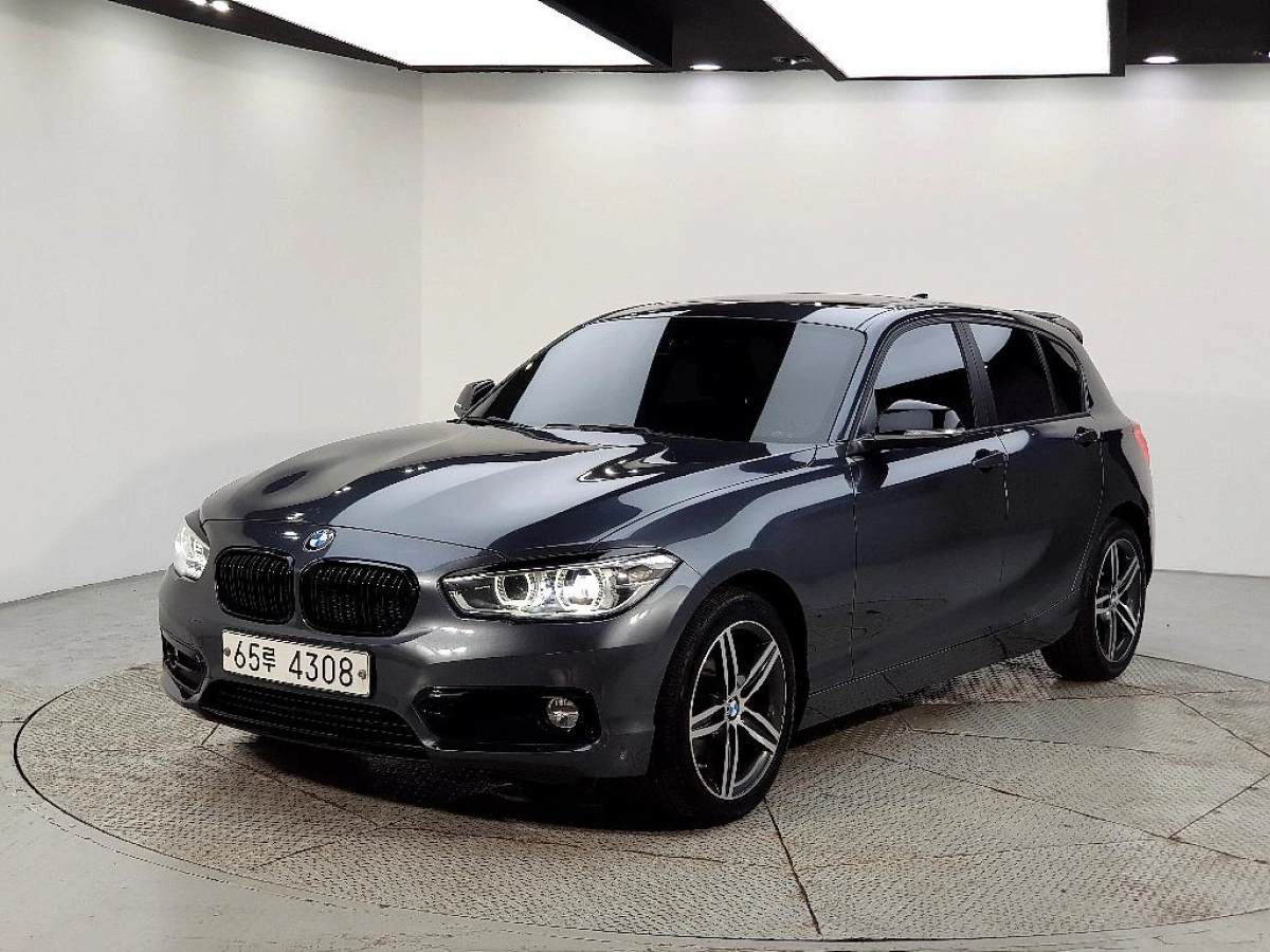 BMW 1-SERIES F20 2019