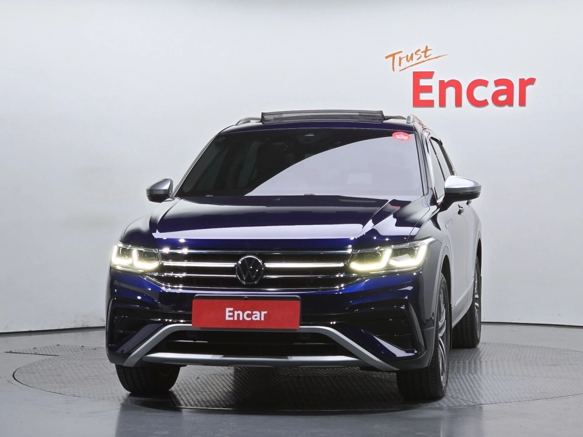 VOLKSWAGEN TIGUAN ALLSPACE