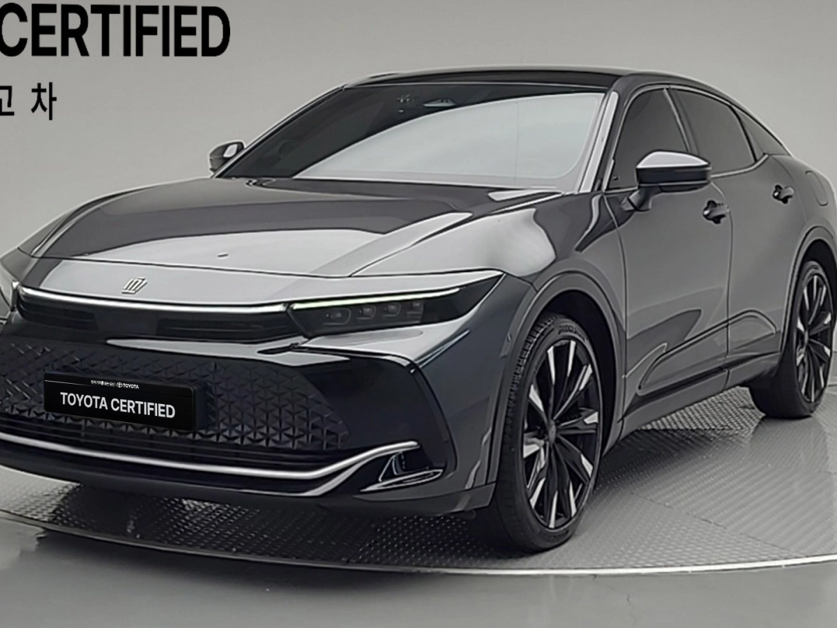 TOYOTA CROWN CROSSOVER  2023