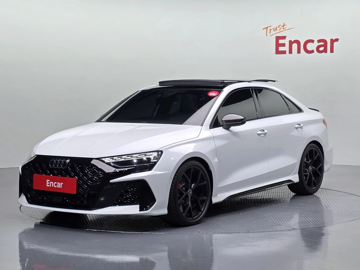 AUDI RS3 8Y  2025