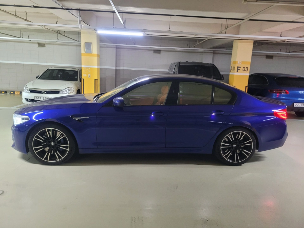 BMW M5 F90