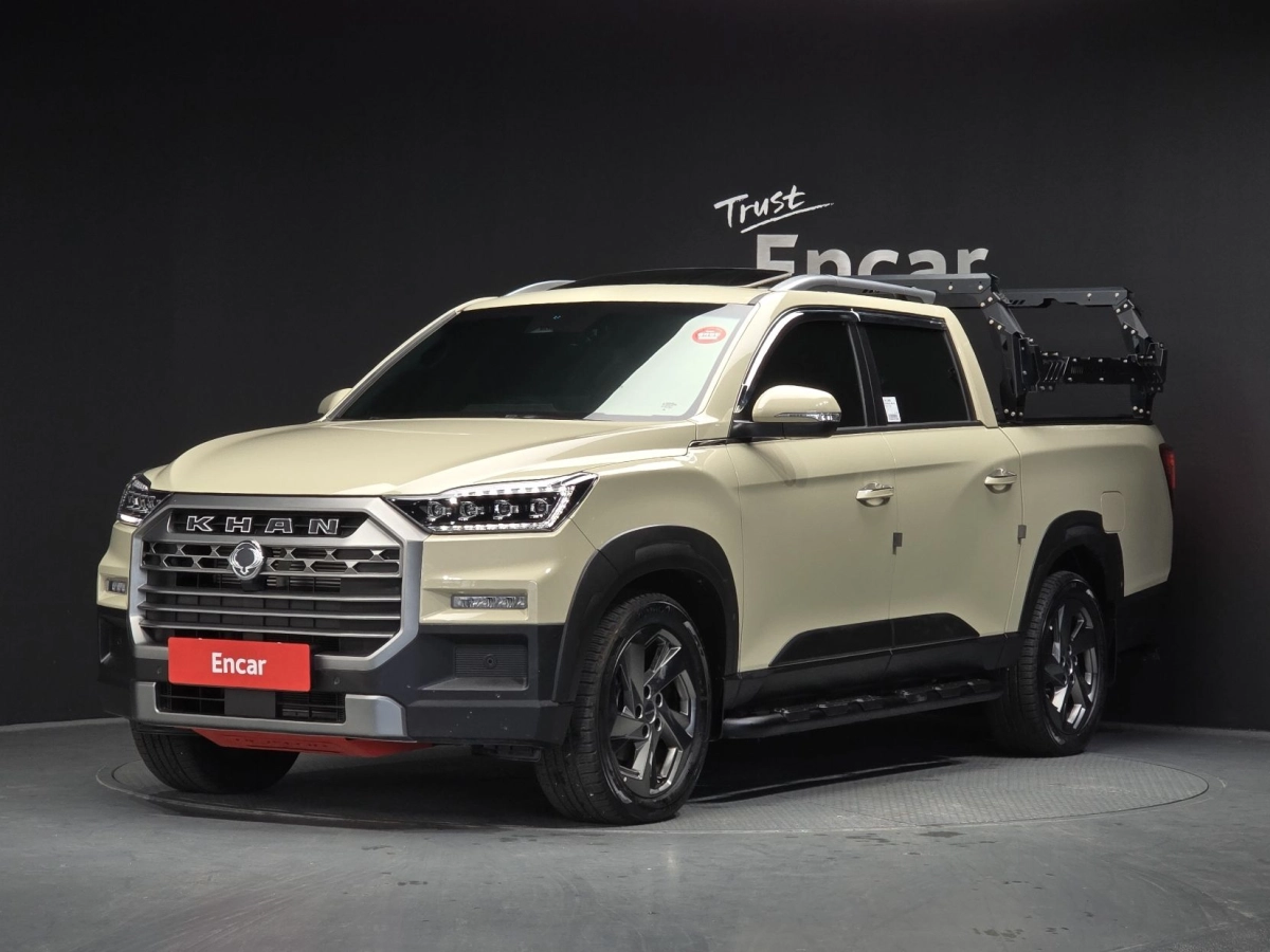 SSANGYONG REXTON SPORTS CAR