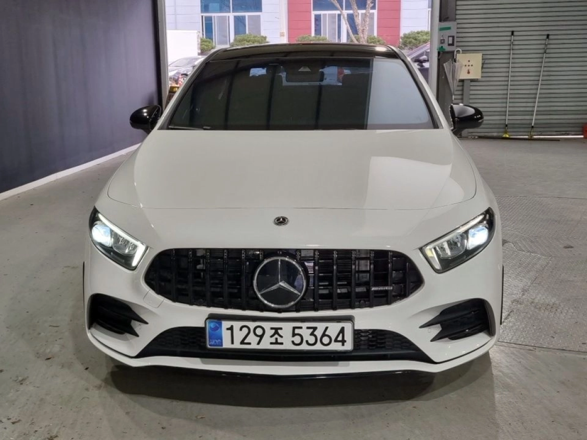 MERCEDES BENZ A-CLASS W177