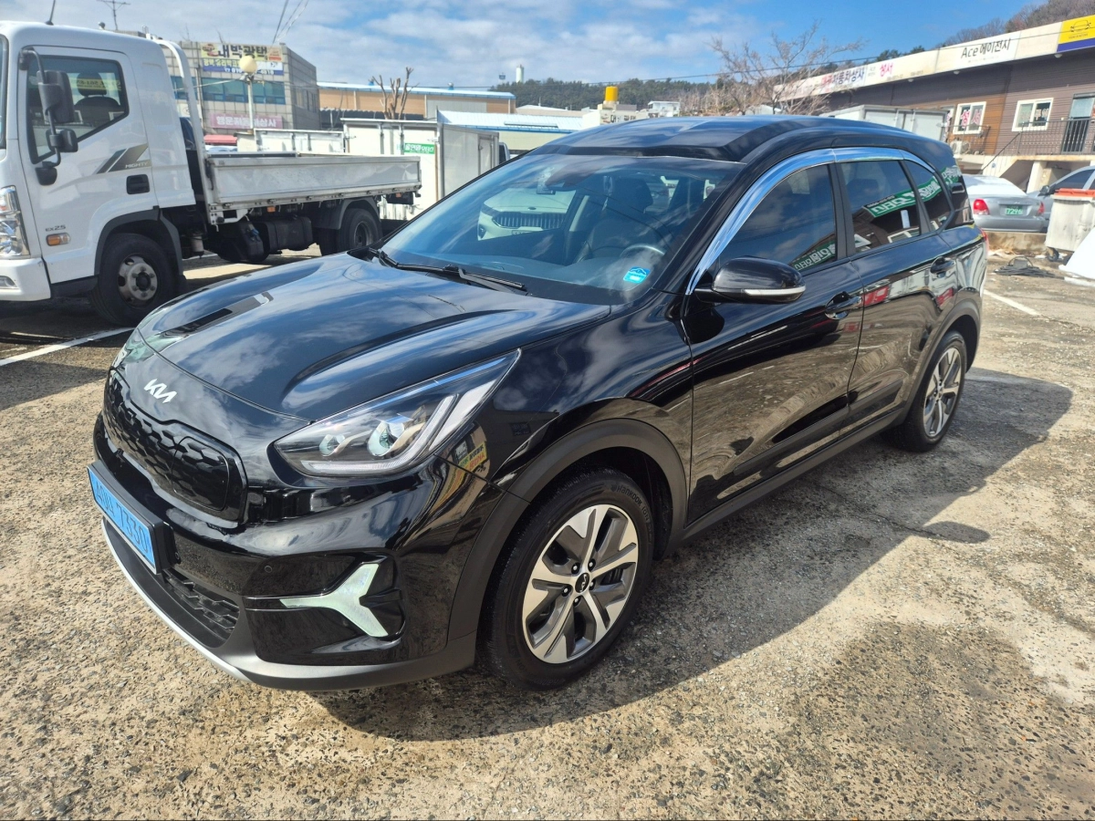 KIA NIRO PLUS