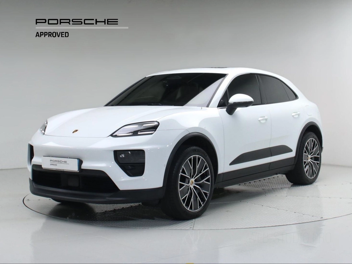 PORSCHE MACAN EV  2025