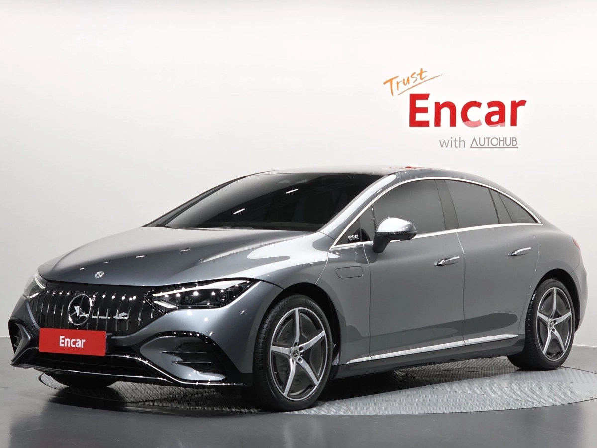 MERCEDES BENZ EQE V295