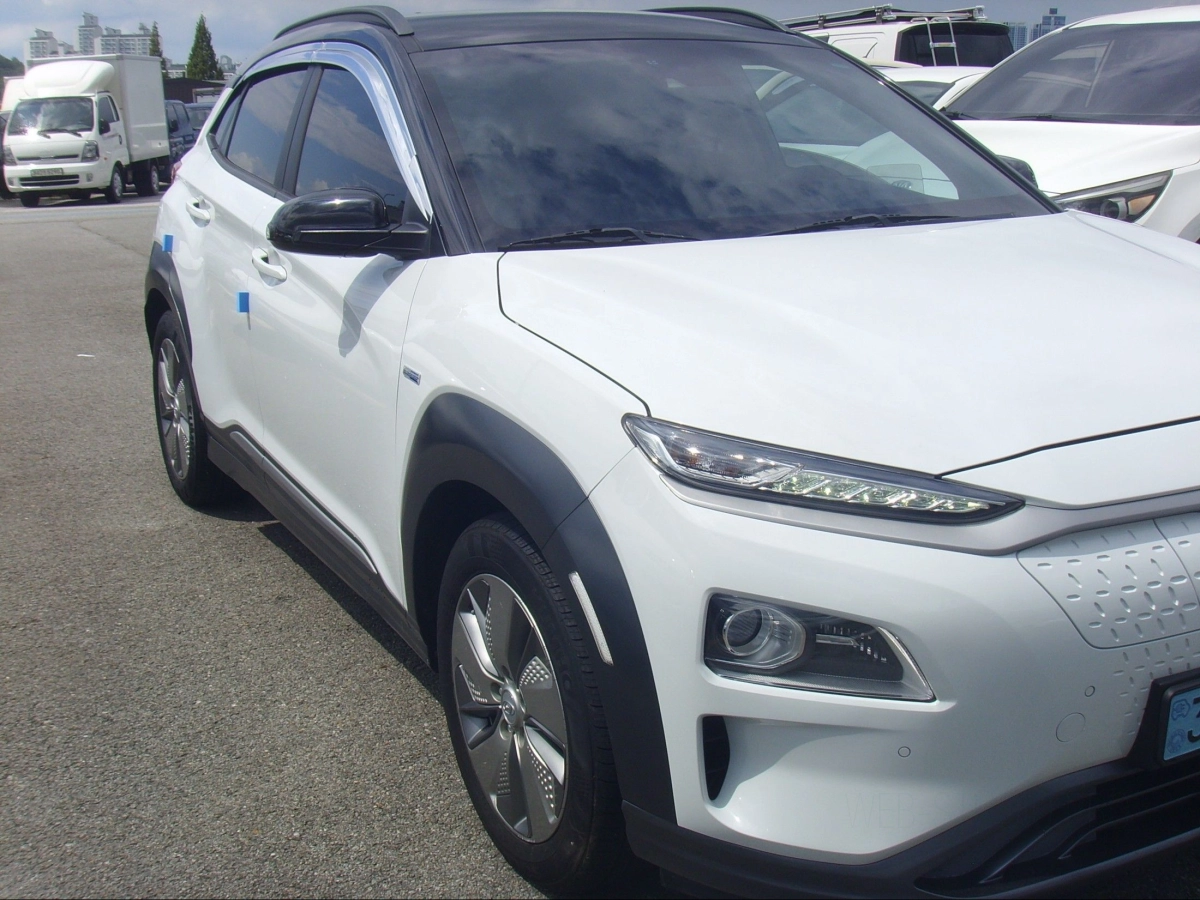HYUNDAI KONA ELECTRIC
