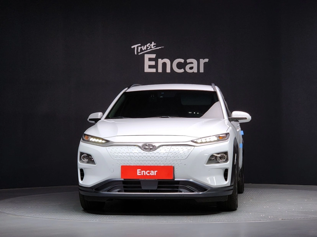 HYUNDAI KONA ELECTRIC