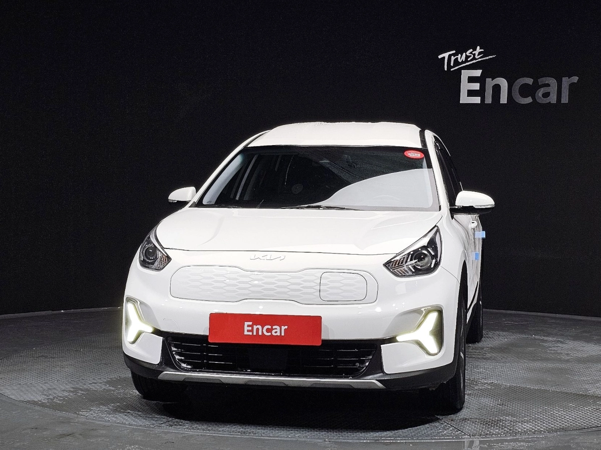 KIA NIRO PLUS