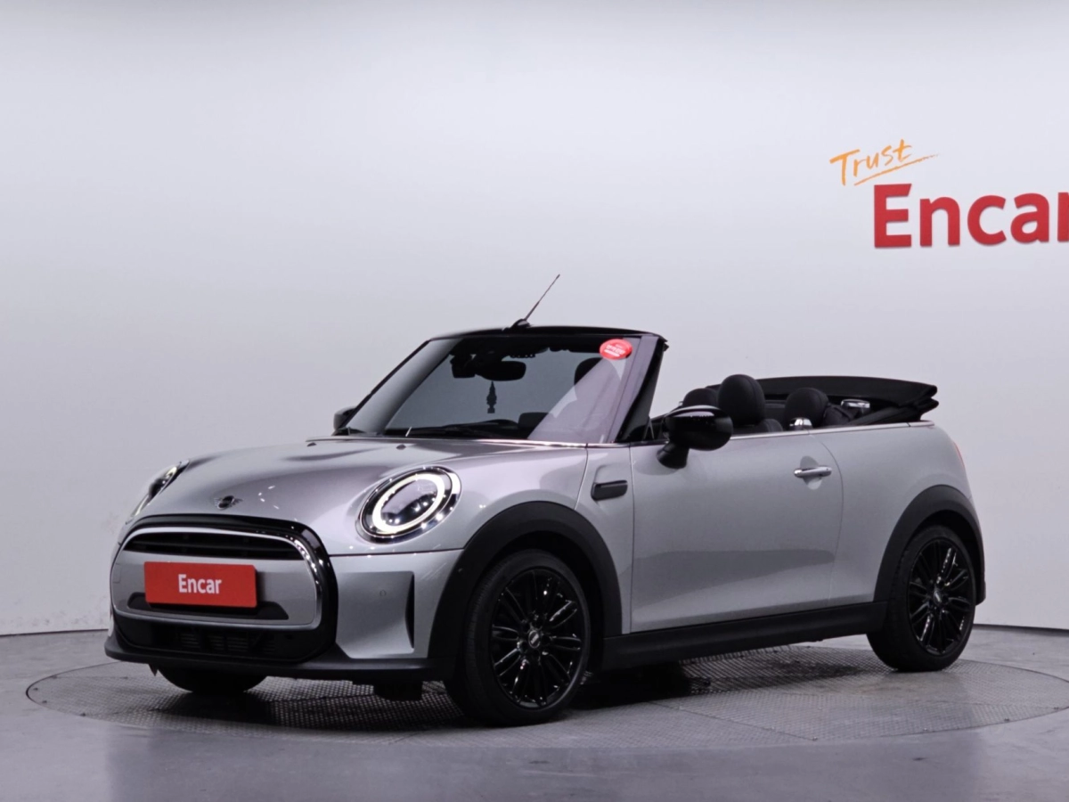 MINI COOPER CONVERTIBLE  2024