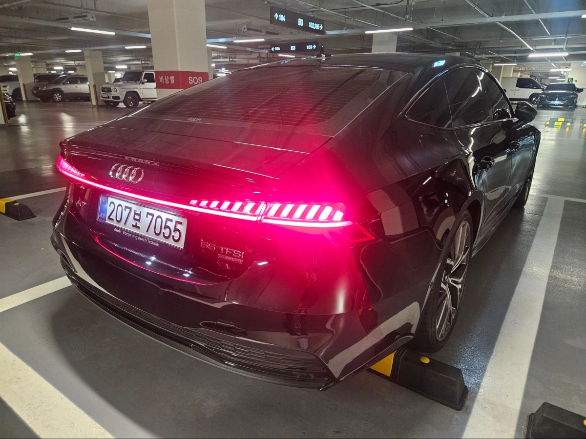 AUDI A7 4K