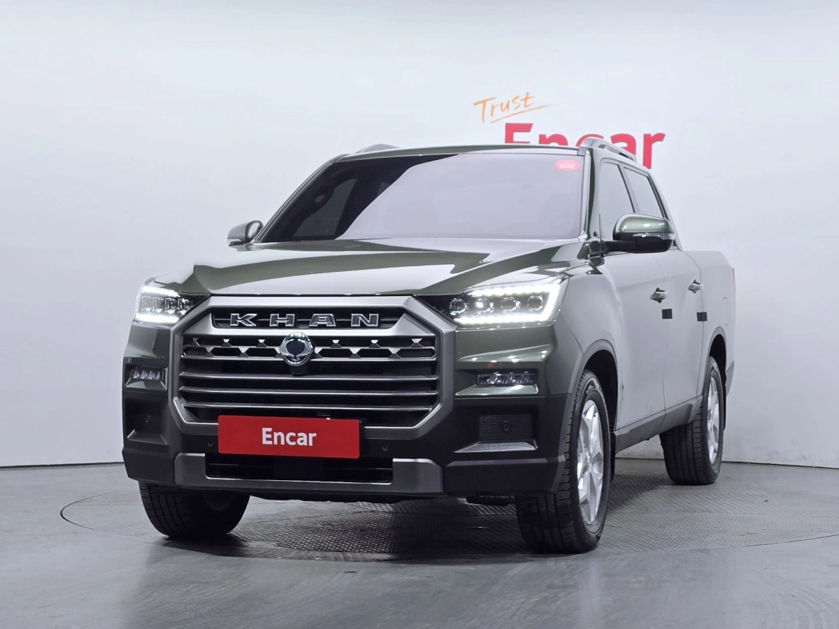 SSANGYONG REXTON SPORTS CAR