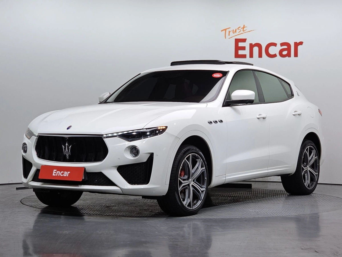 MASERATI LEVANTE