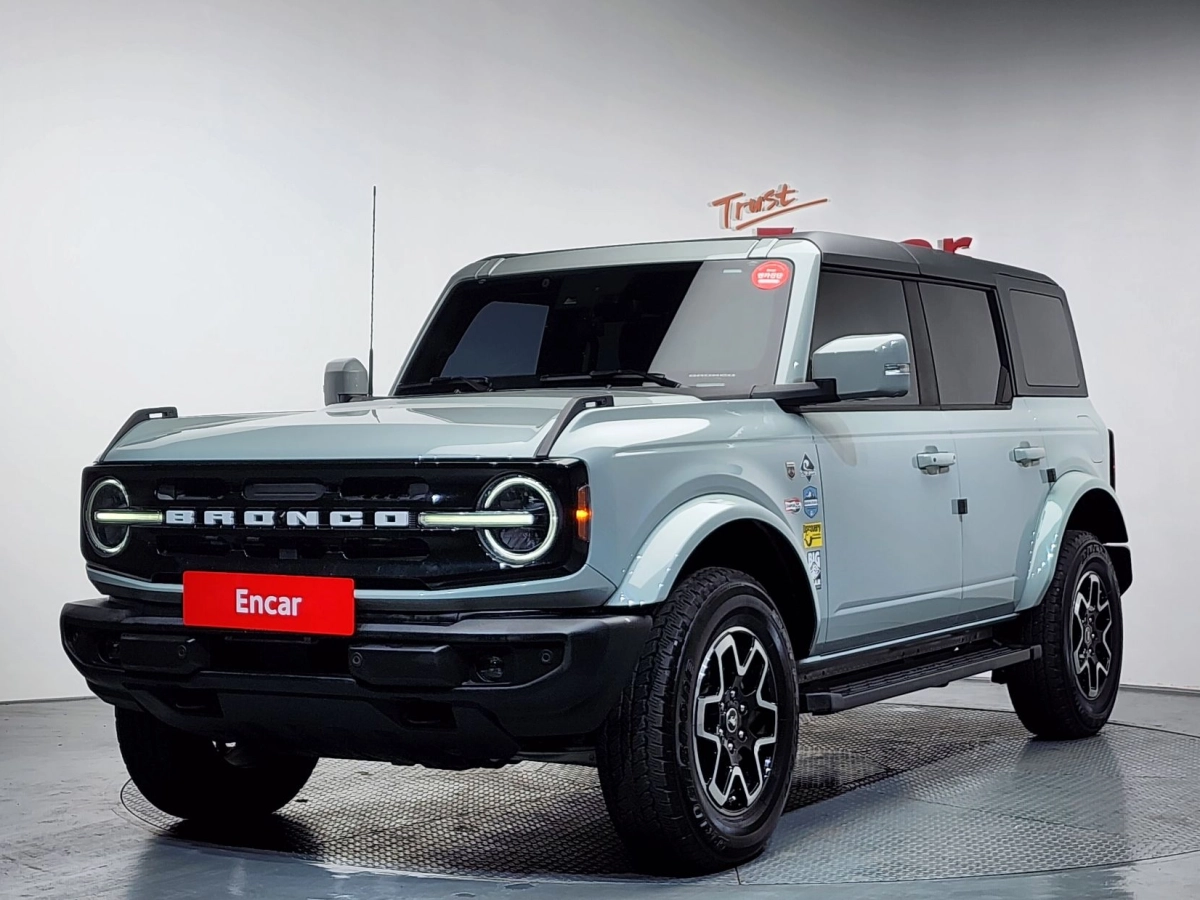 FORD BRONCO 2024