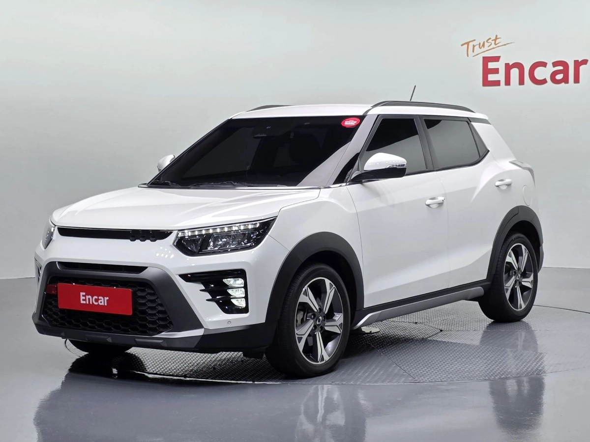 SSANGYONG TIVOLI  2023