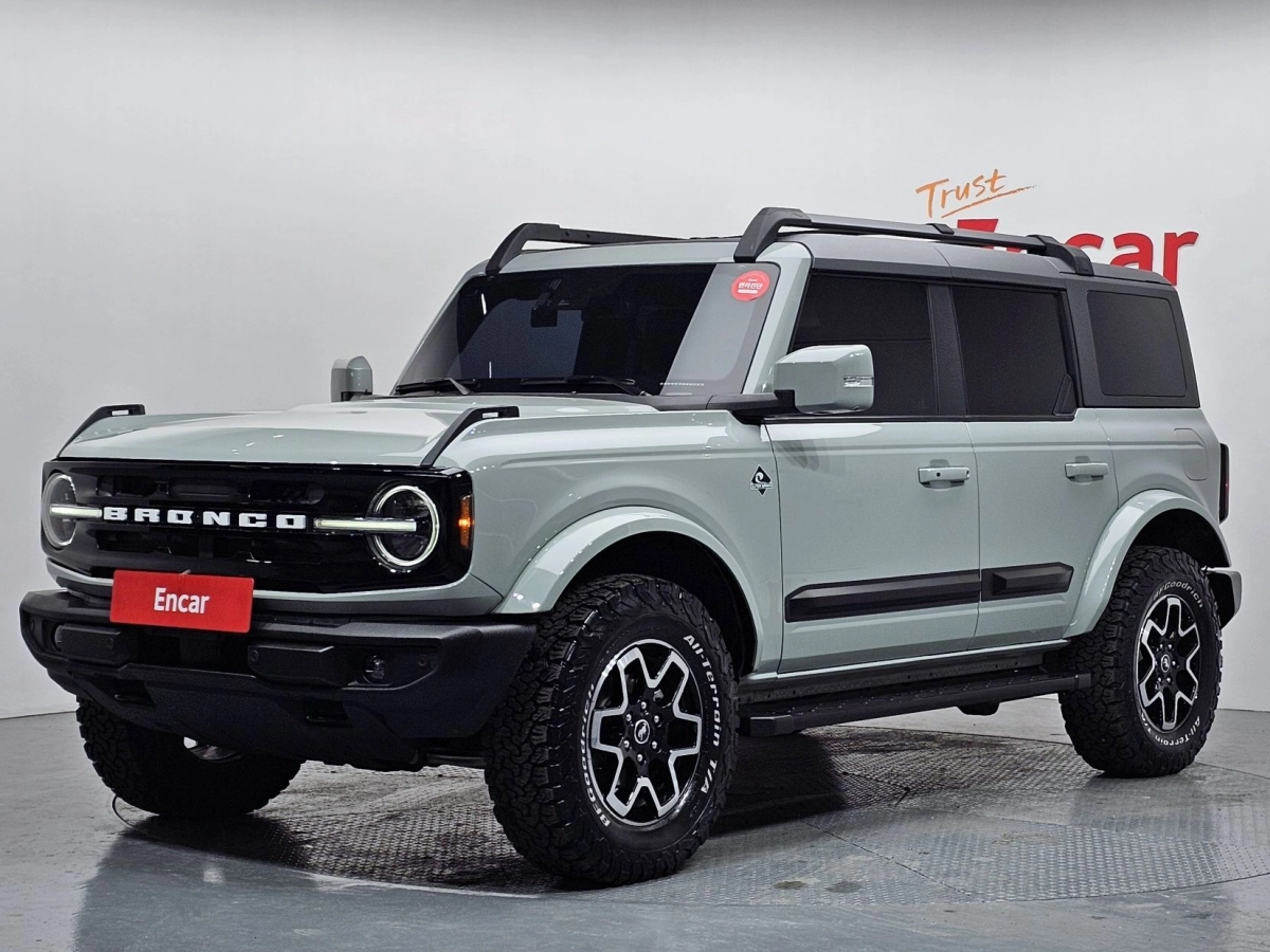 FORD BRONCO 2023