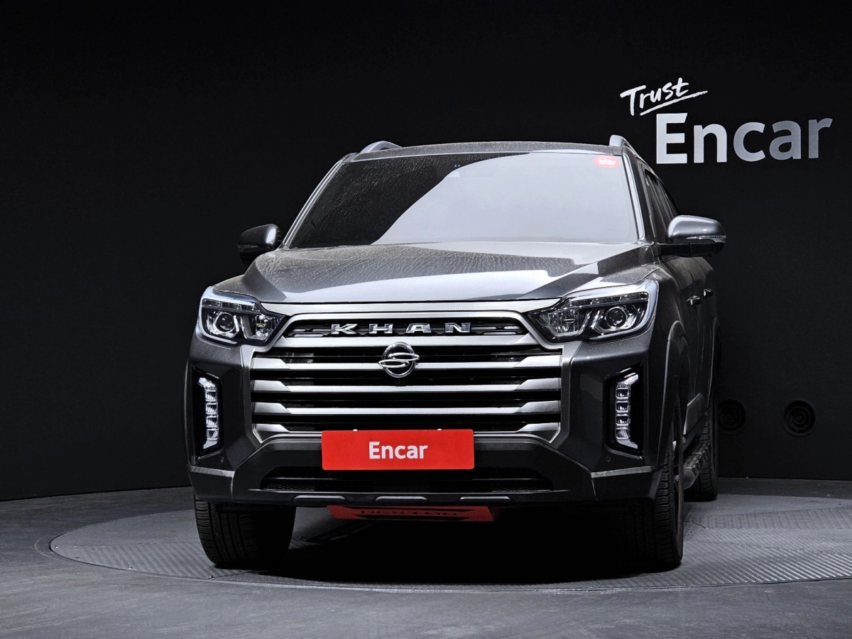 SSANGYONG REXTON SPORTS CAR