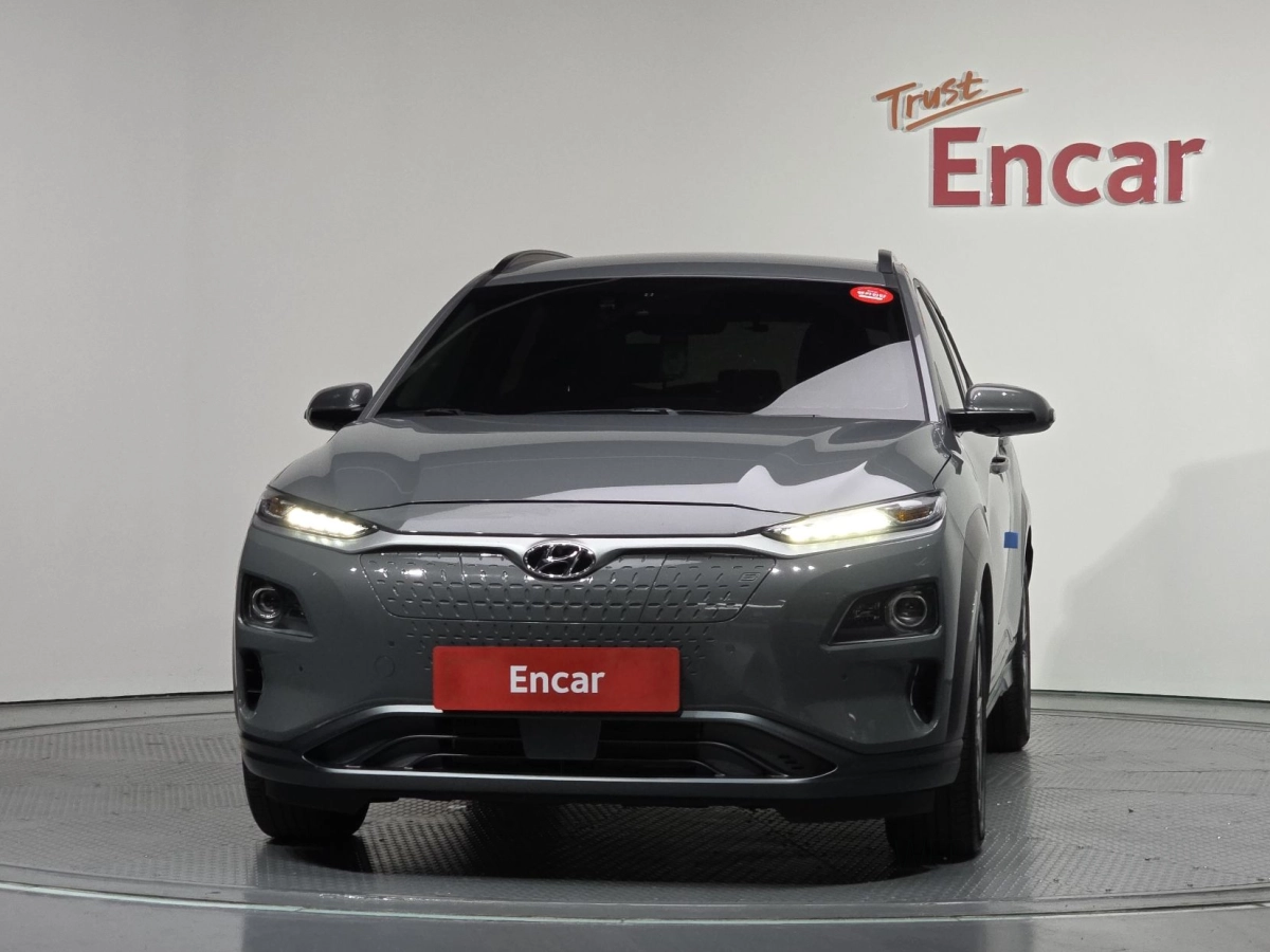 HYUNDAI KONA ELECTRIC