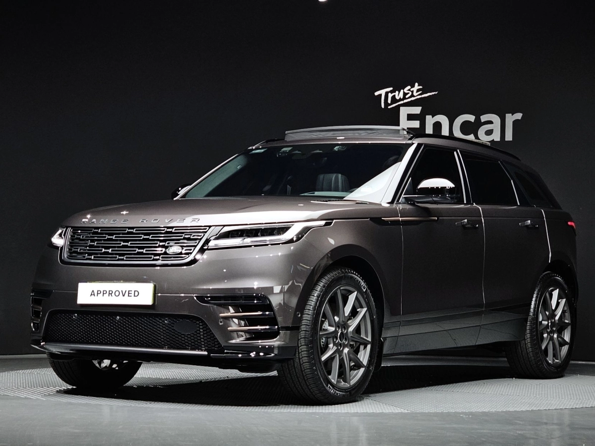 LAND ROVER RANGE ROVER VELAR 2025