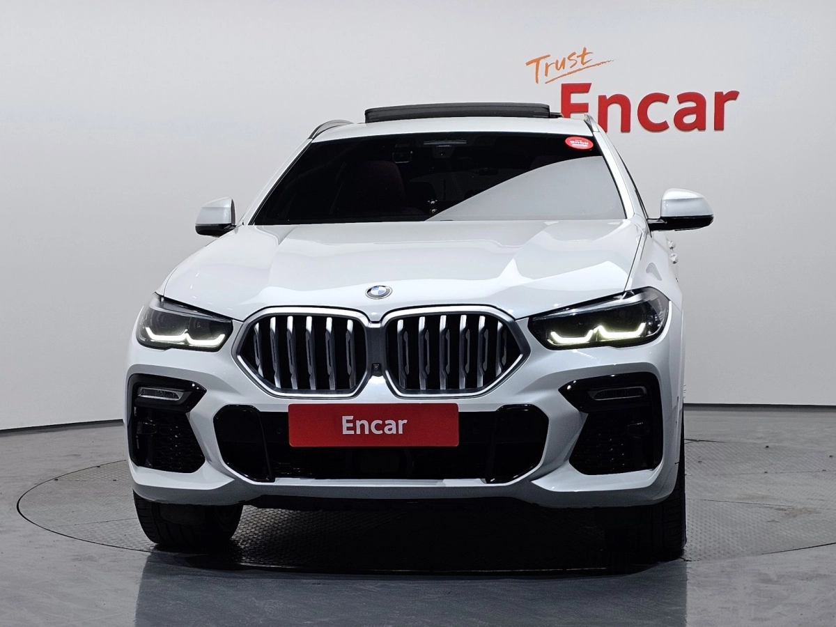 BMW X6 G06