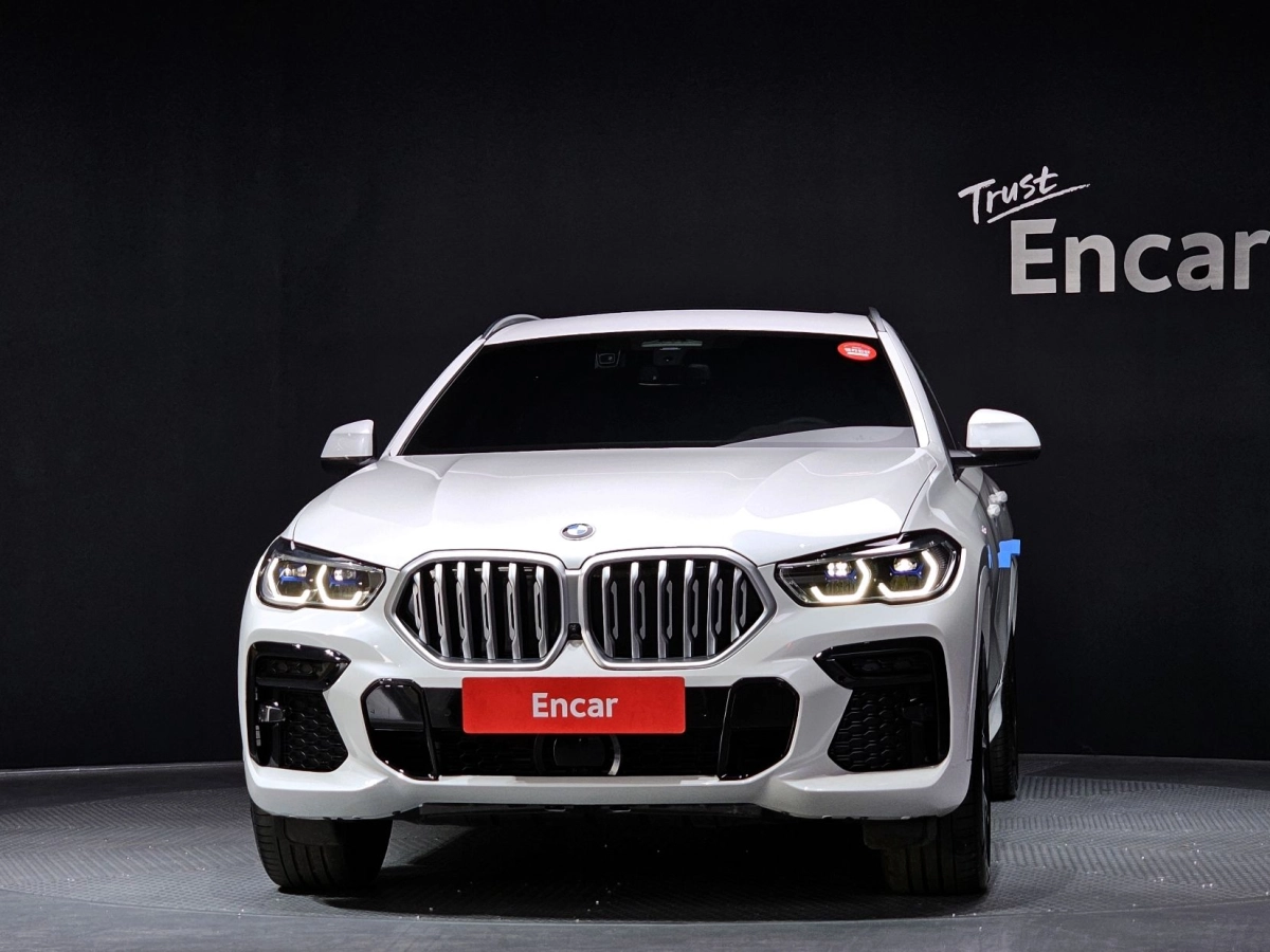 BMW X6 G06