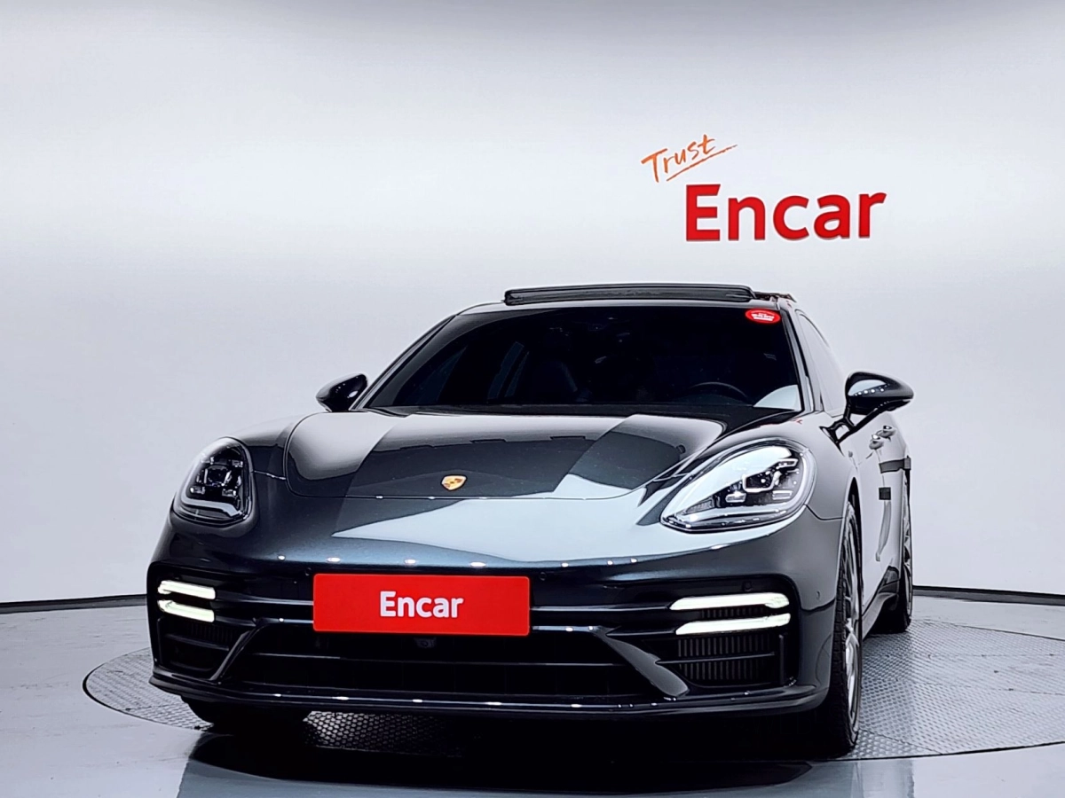 PORSCHE PANAMERA 971