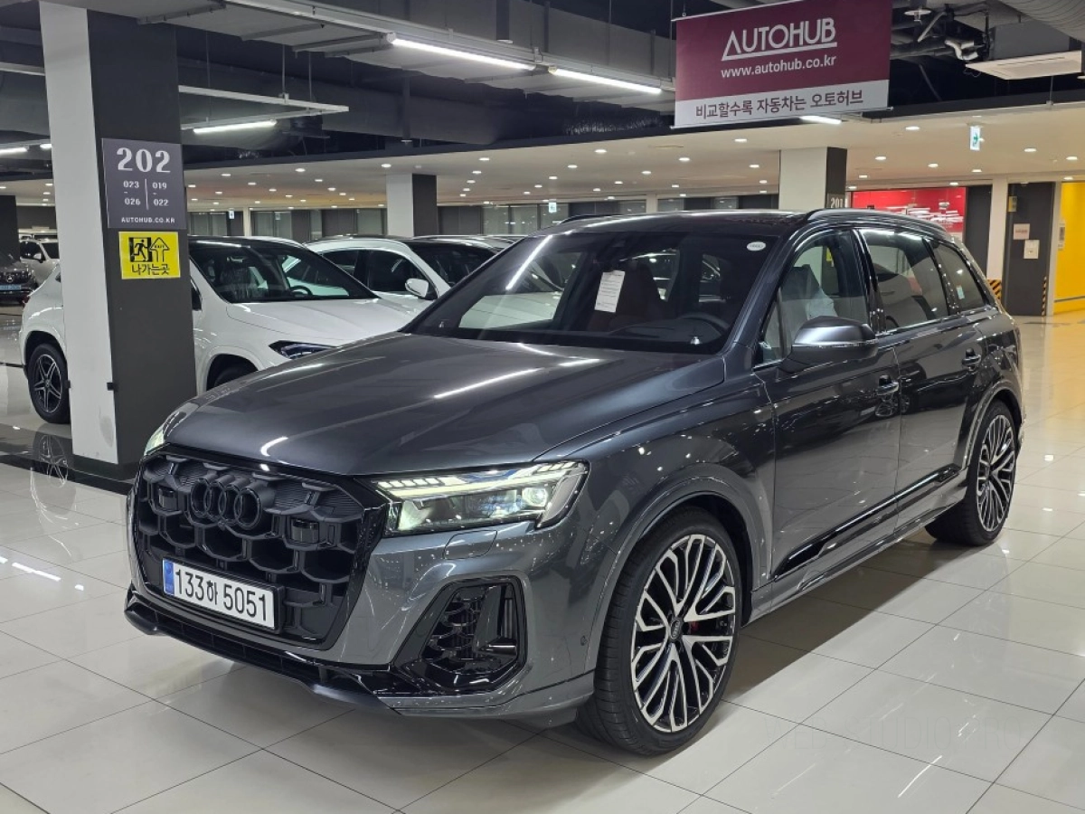 AUDI SQ7 4M  2026