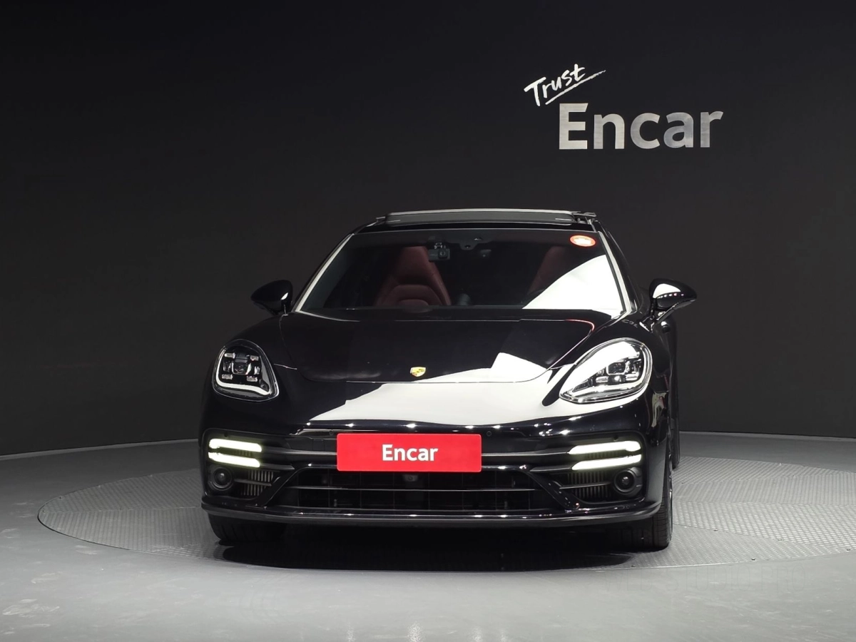 PORSCHE PANAMERA 971