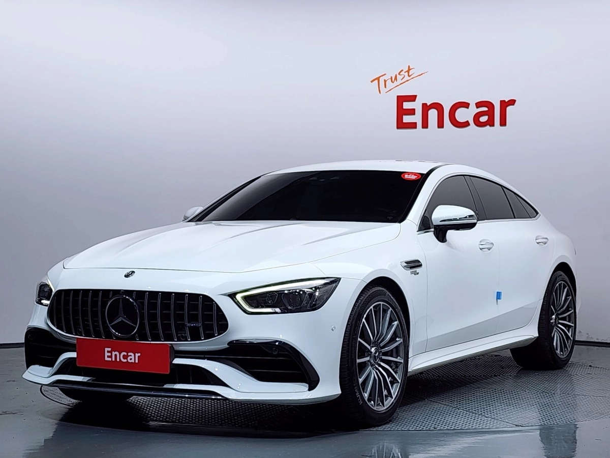 MERCEDES BENZ AMG GT