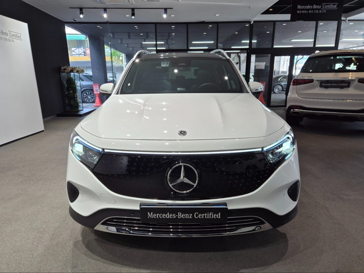 MERCEDES BENZ EQB X243