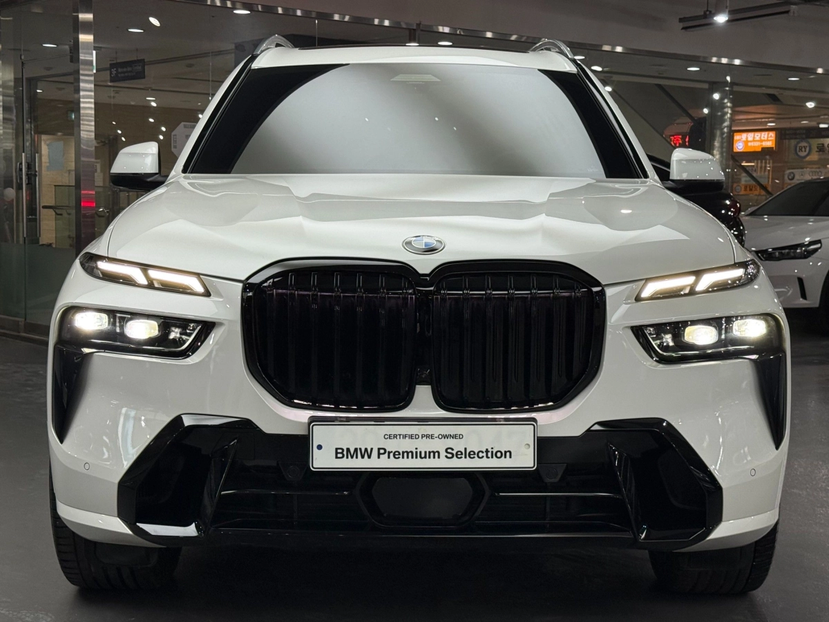 BMW X7 G07
