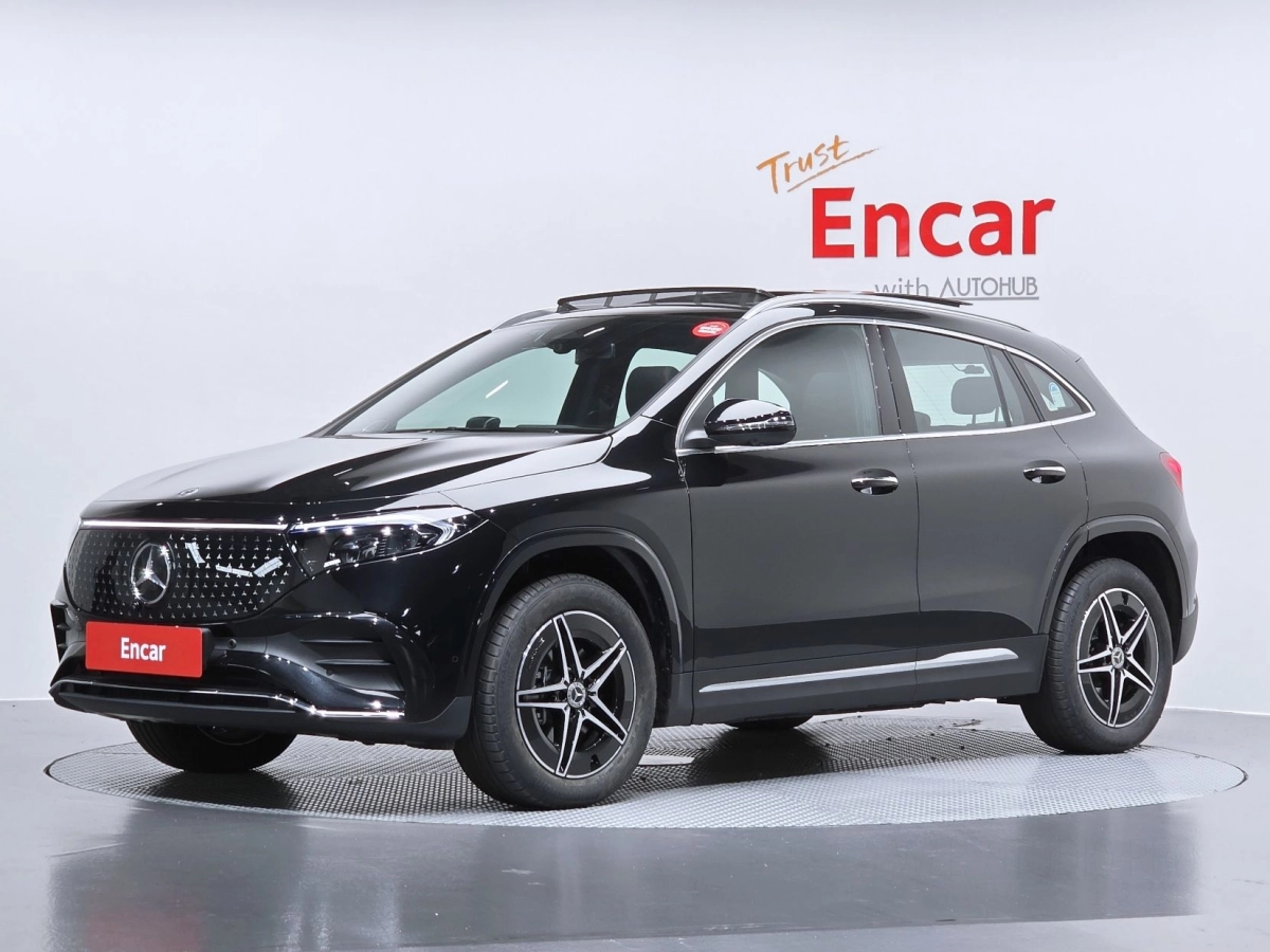 MERCEDES BENZ EQA H243