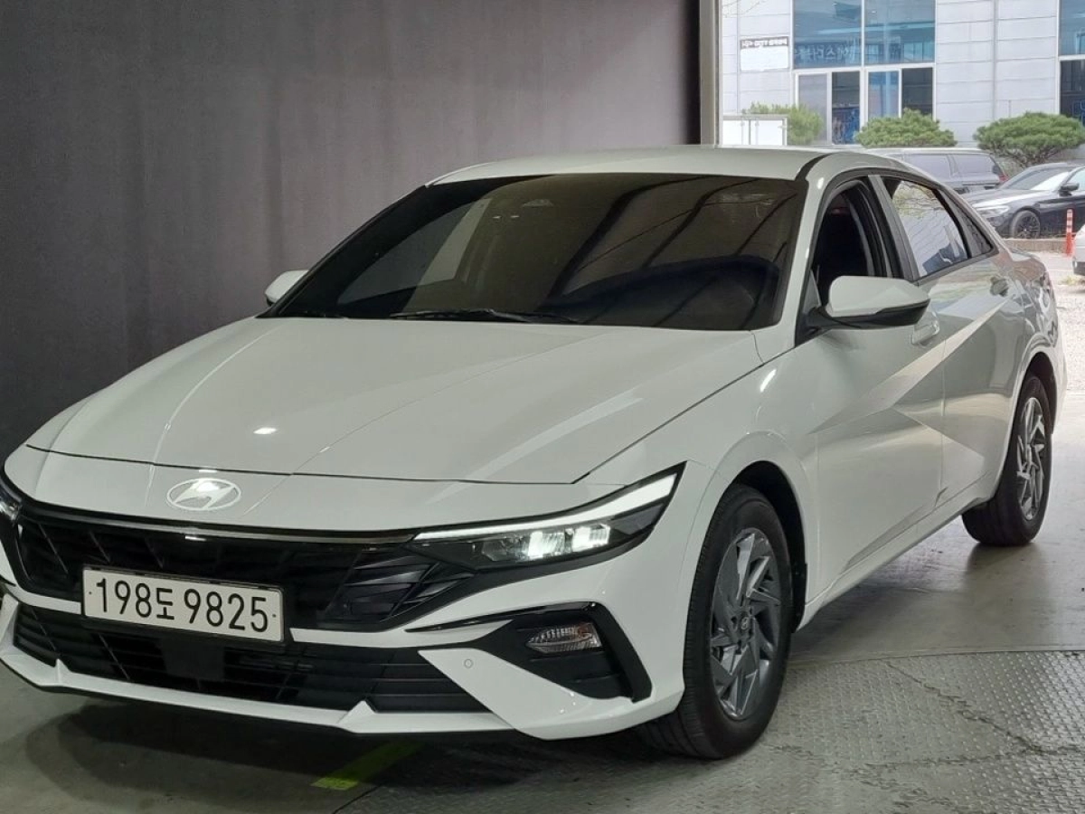 HYUNDAI AVANTE CN7 2025