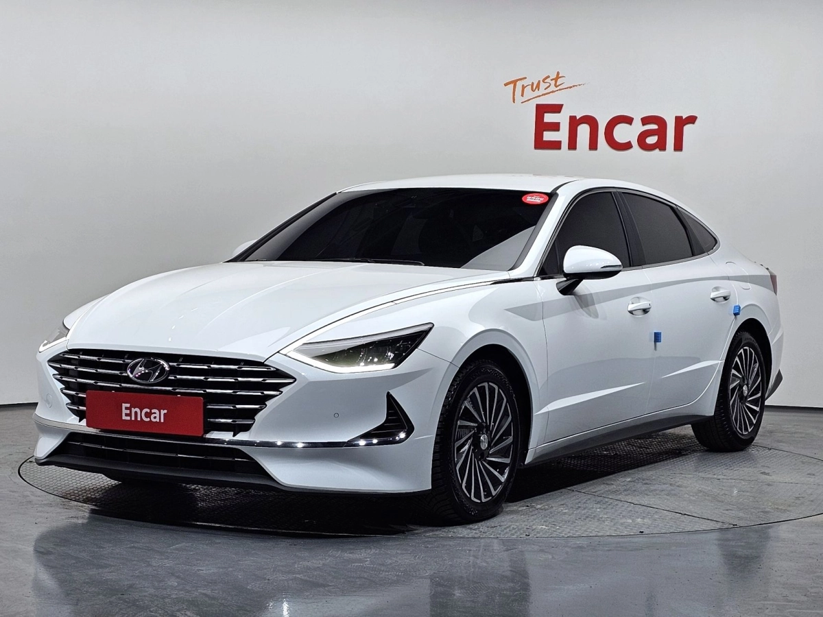 HYUNDAI SONATA HYBRID DN8  2022