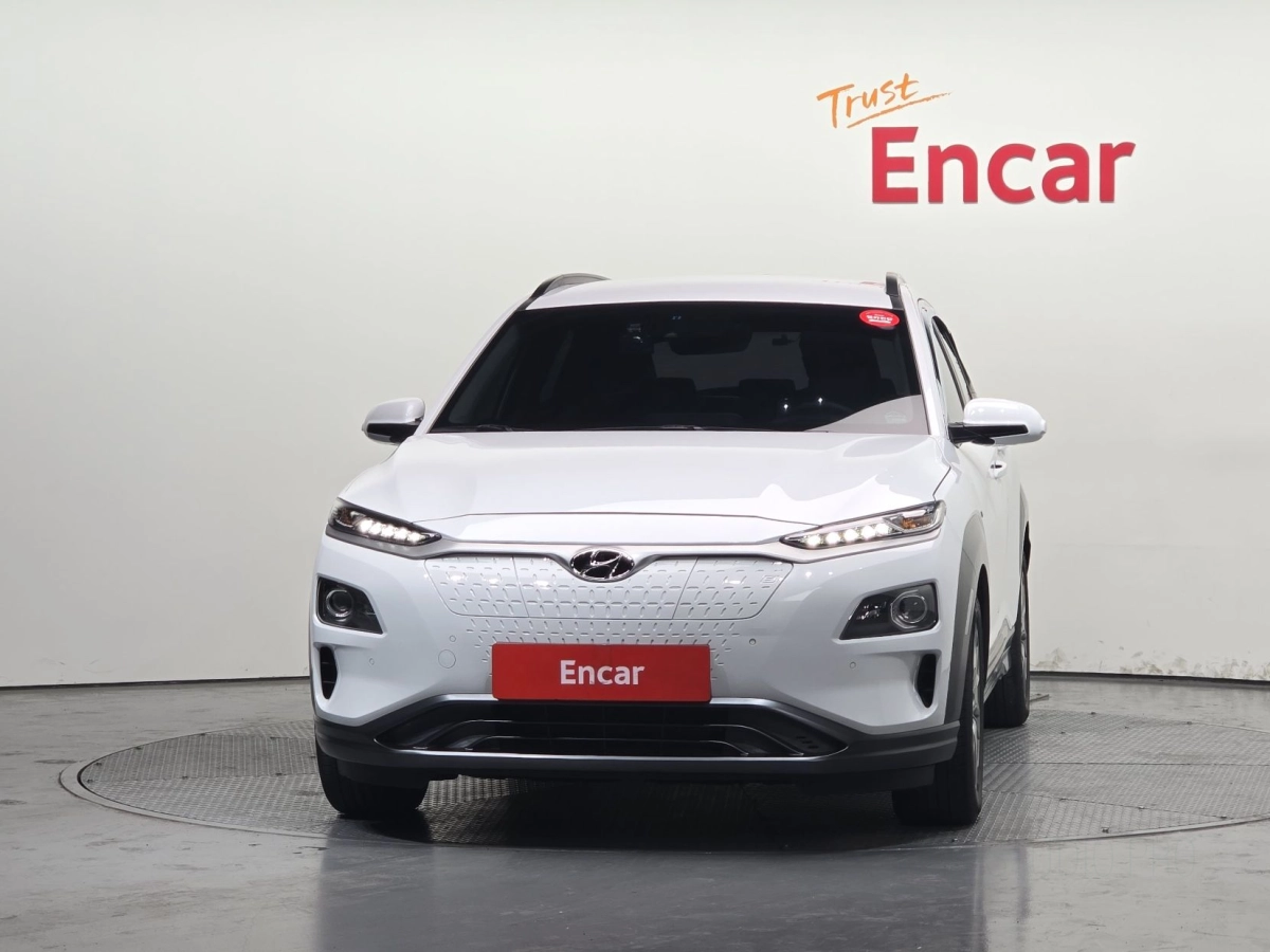 HYUNDAI KONA ELECTRIC