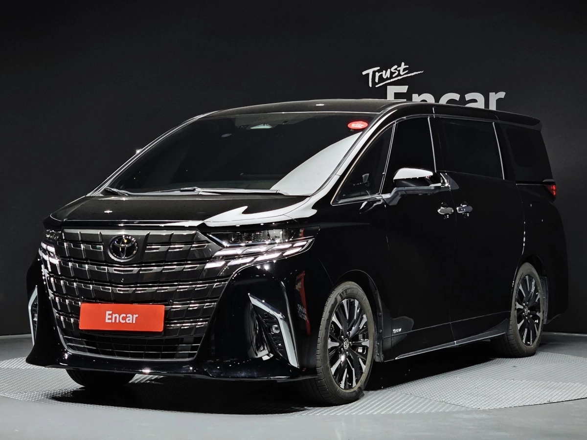 TOYOTA ALPHARD 2025