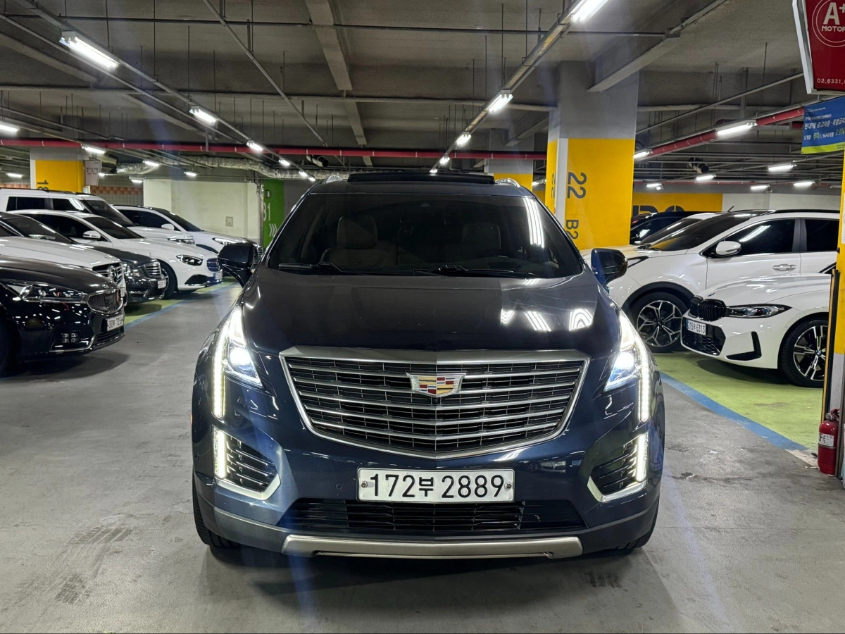 CADILLAC XT5