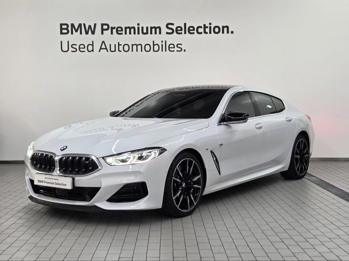 BMW 8-SERIES G15 2024
