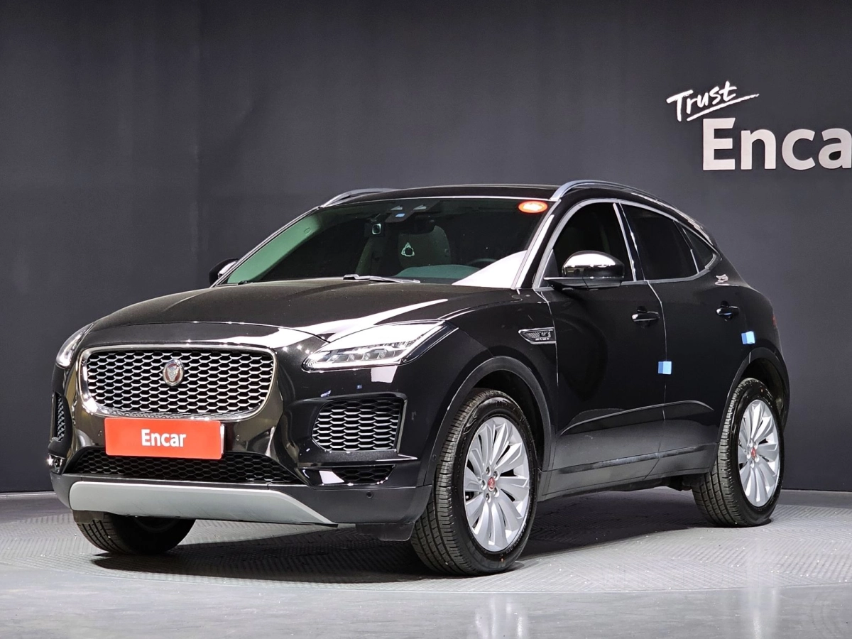 JAGUAR E-PACE
