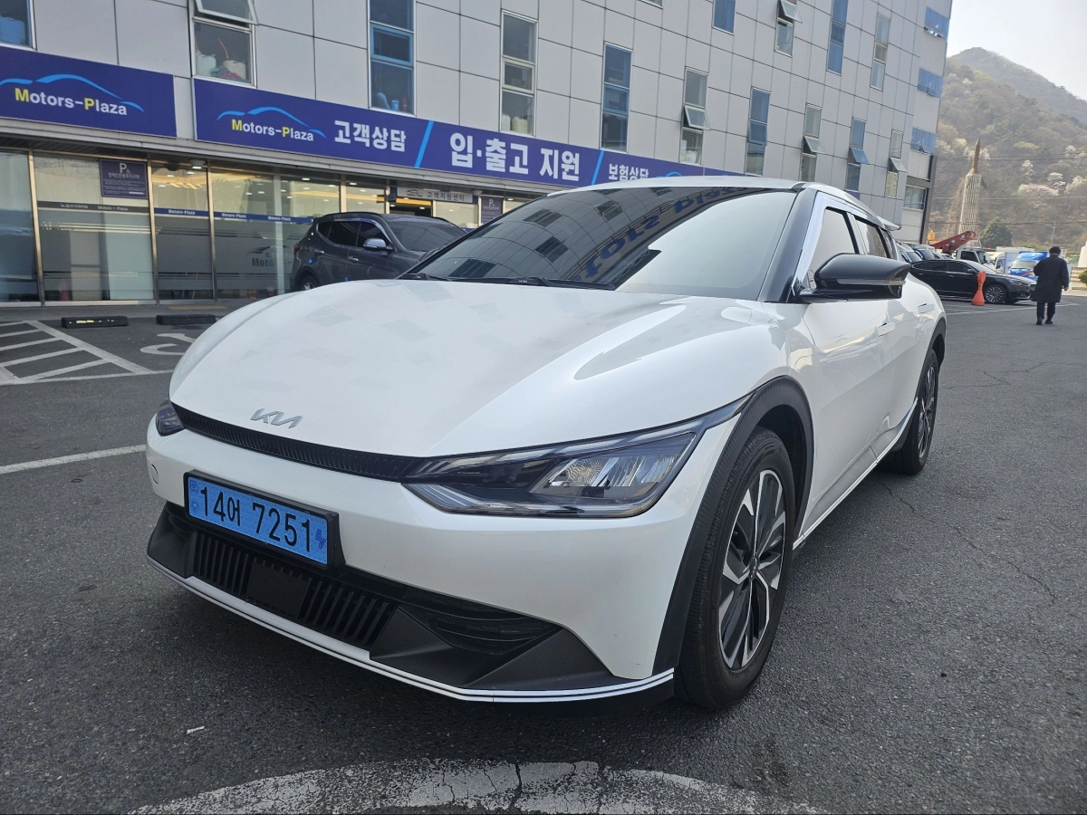 KIA EV6  2022
