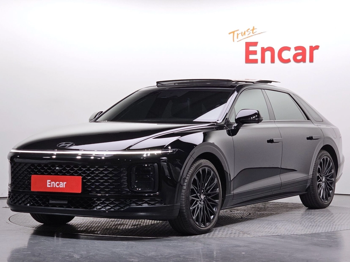 HYUNDAI GRANDEUR HYBRID GN7  2025