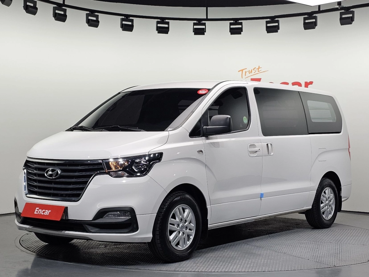 HYUNDAI STAREX GRAND  2021