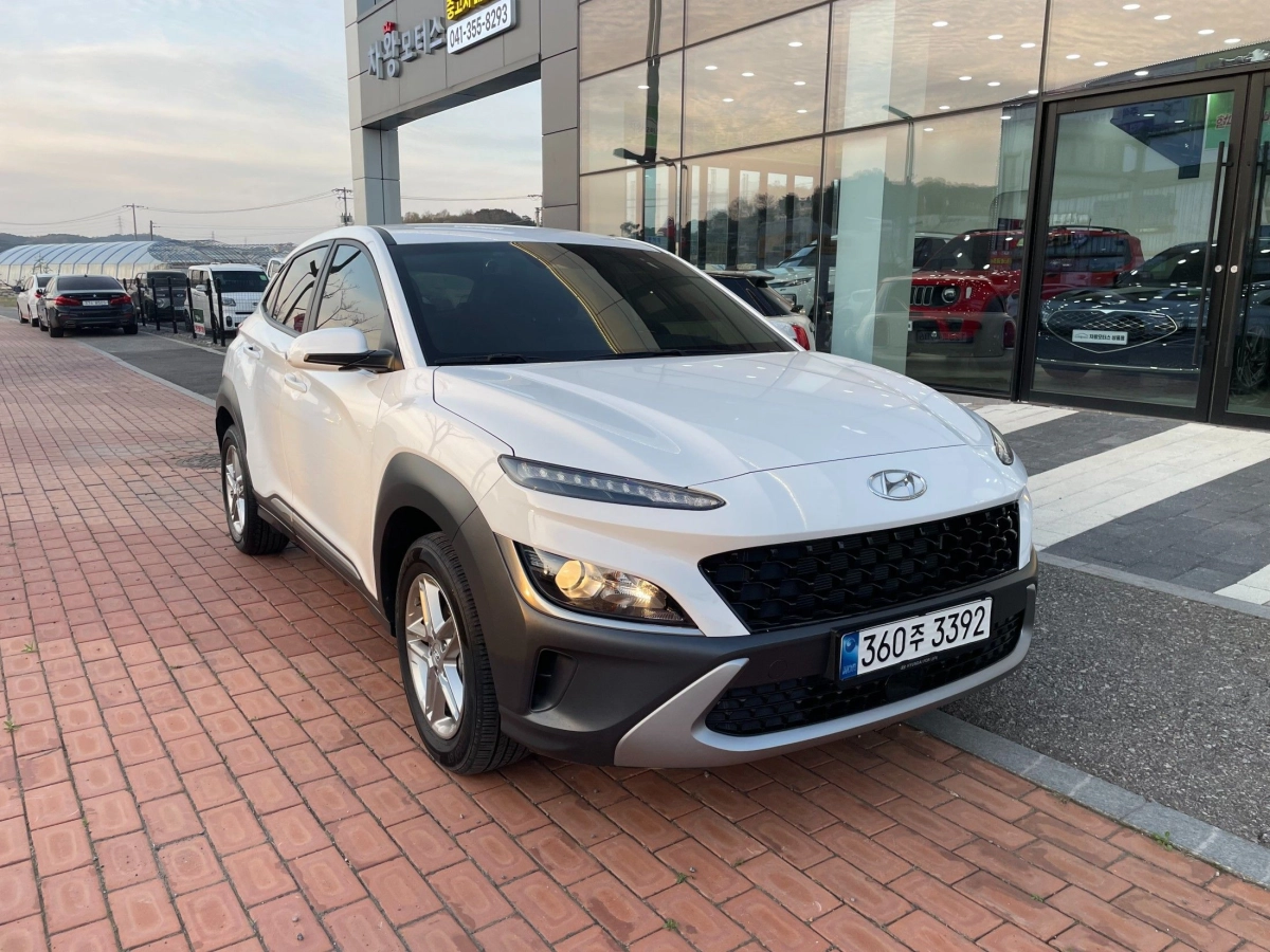 HYUNDAI KONA