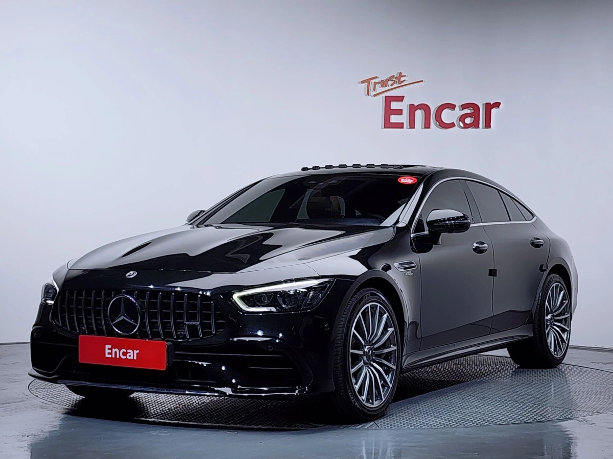 MERCEDES BENZ AMG GT