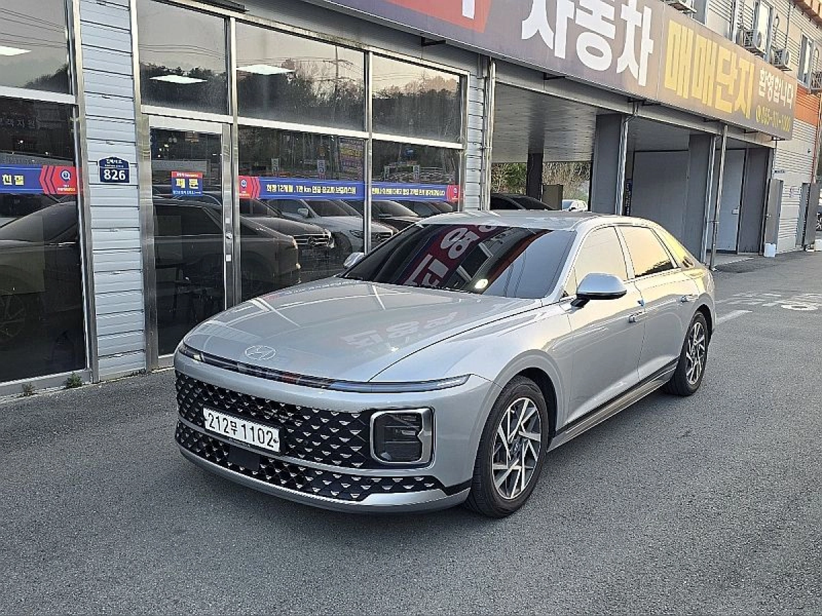 HYUNDAI GRANDEUR GN7  2023