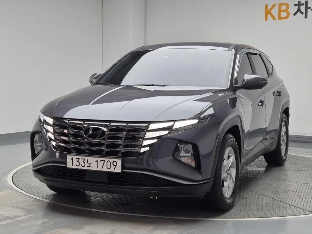 HYUNDAI TUCSON NX4  2021