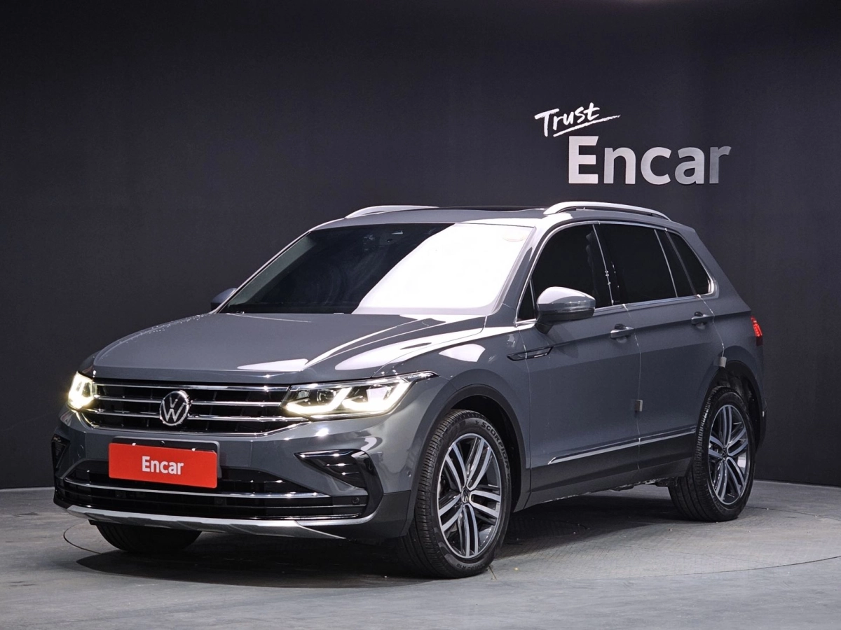 VOLKSWAGEN TIGUAN  2021