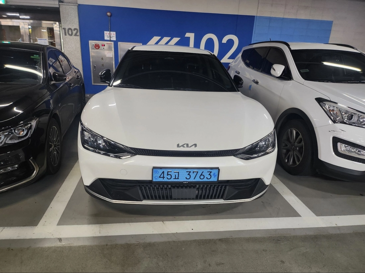 KIA EV6  2022
