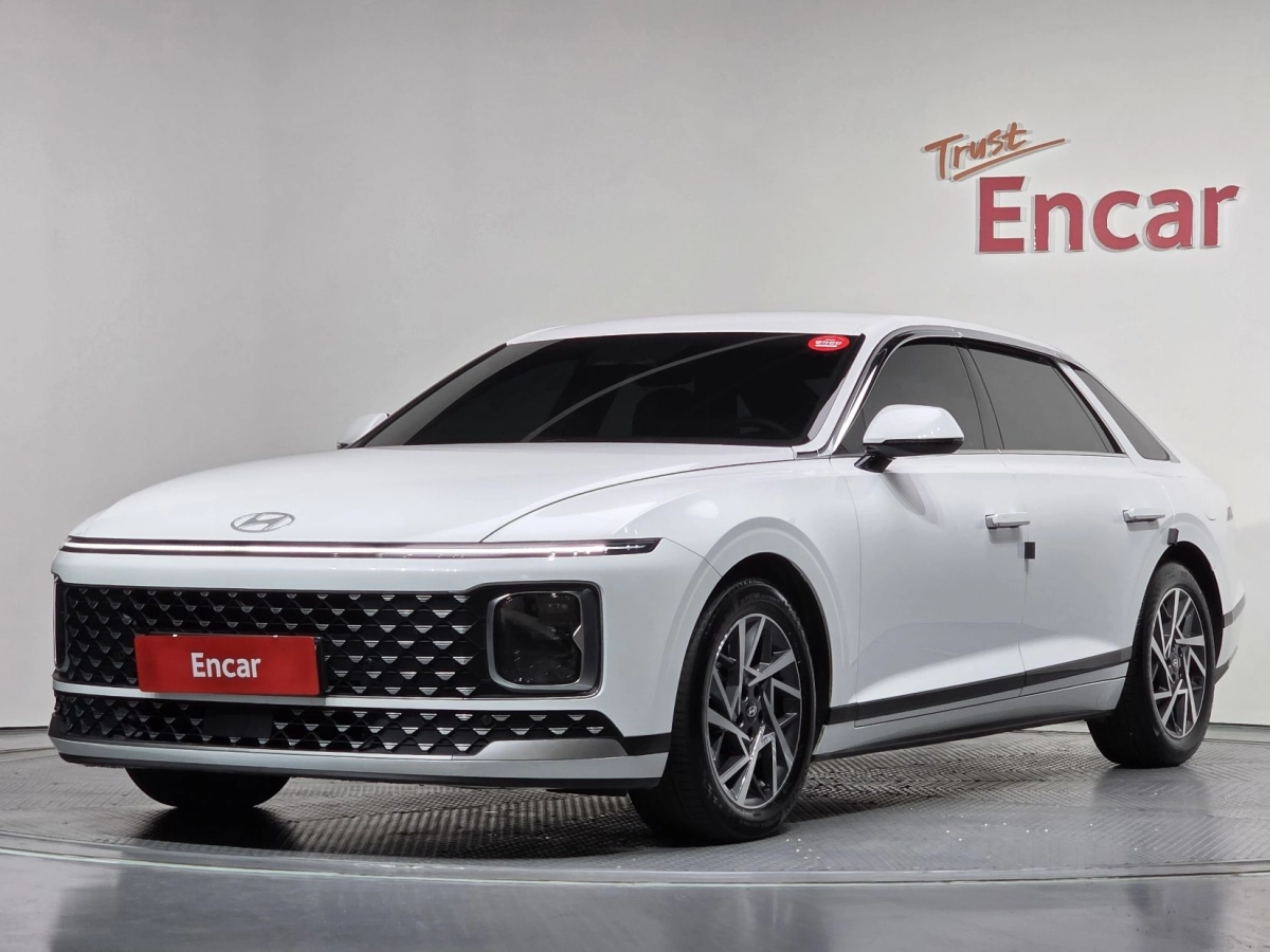 HYUNDAI GRANDEUR GN7  2025